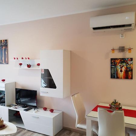 סובוטיקה Apartment Rea מראה חיצוני תמונה